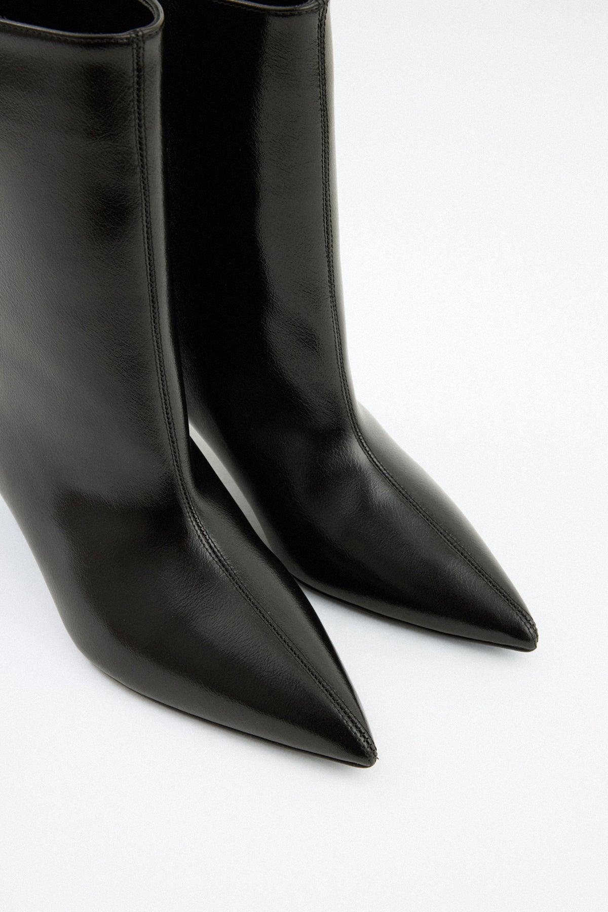 Oslo Leather Ankle boots - Black