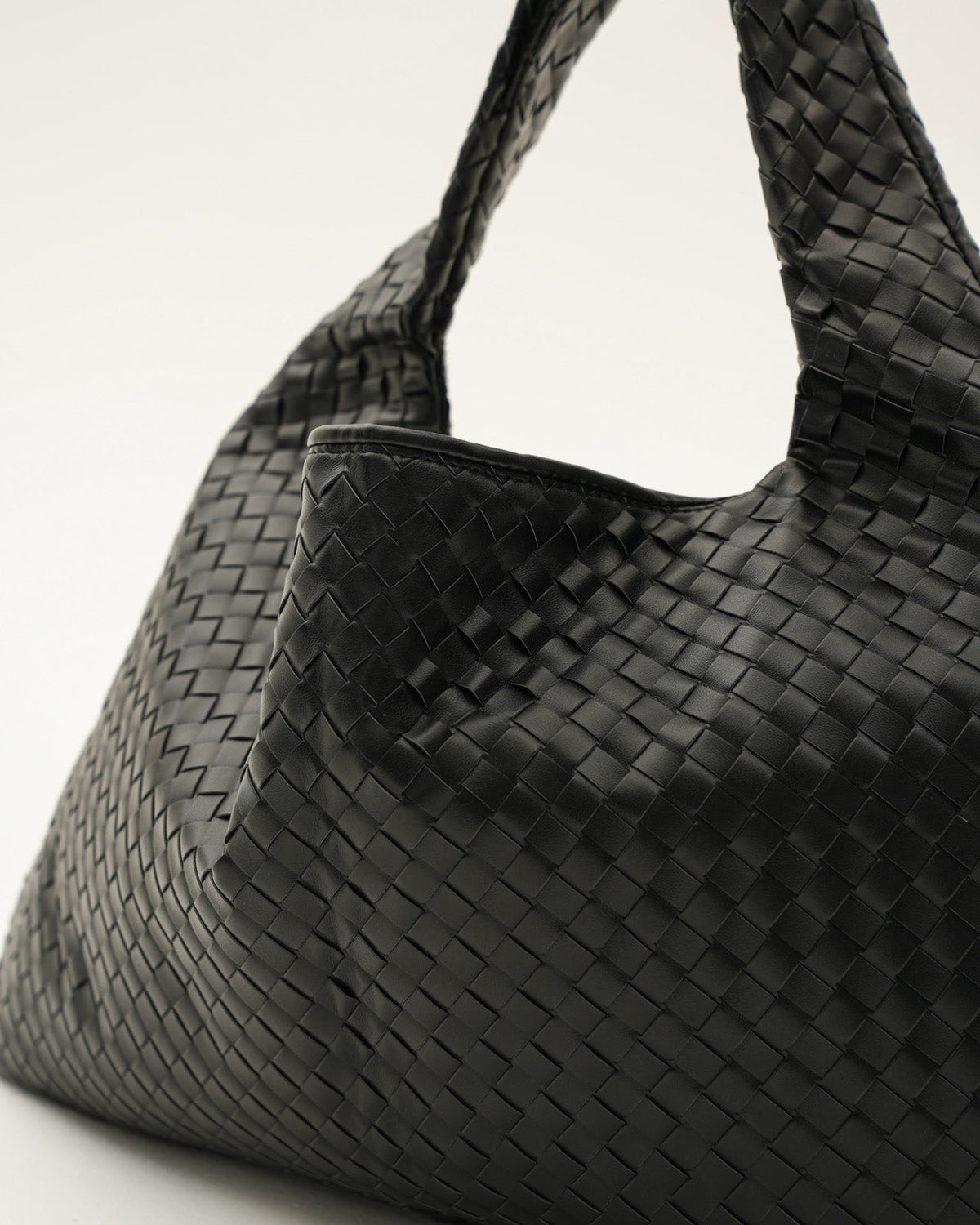 Aurora Tote Bag - Black