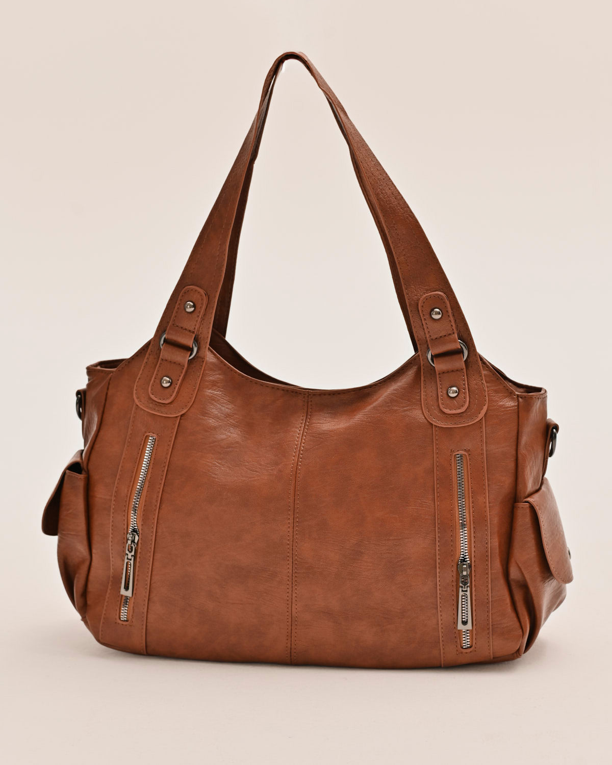 It girl Alessia - Camel