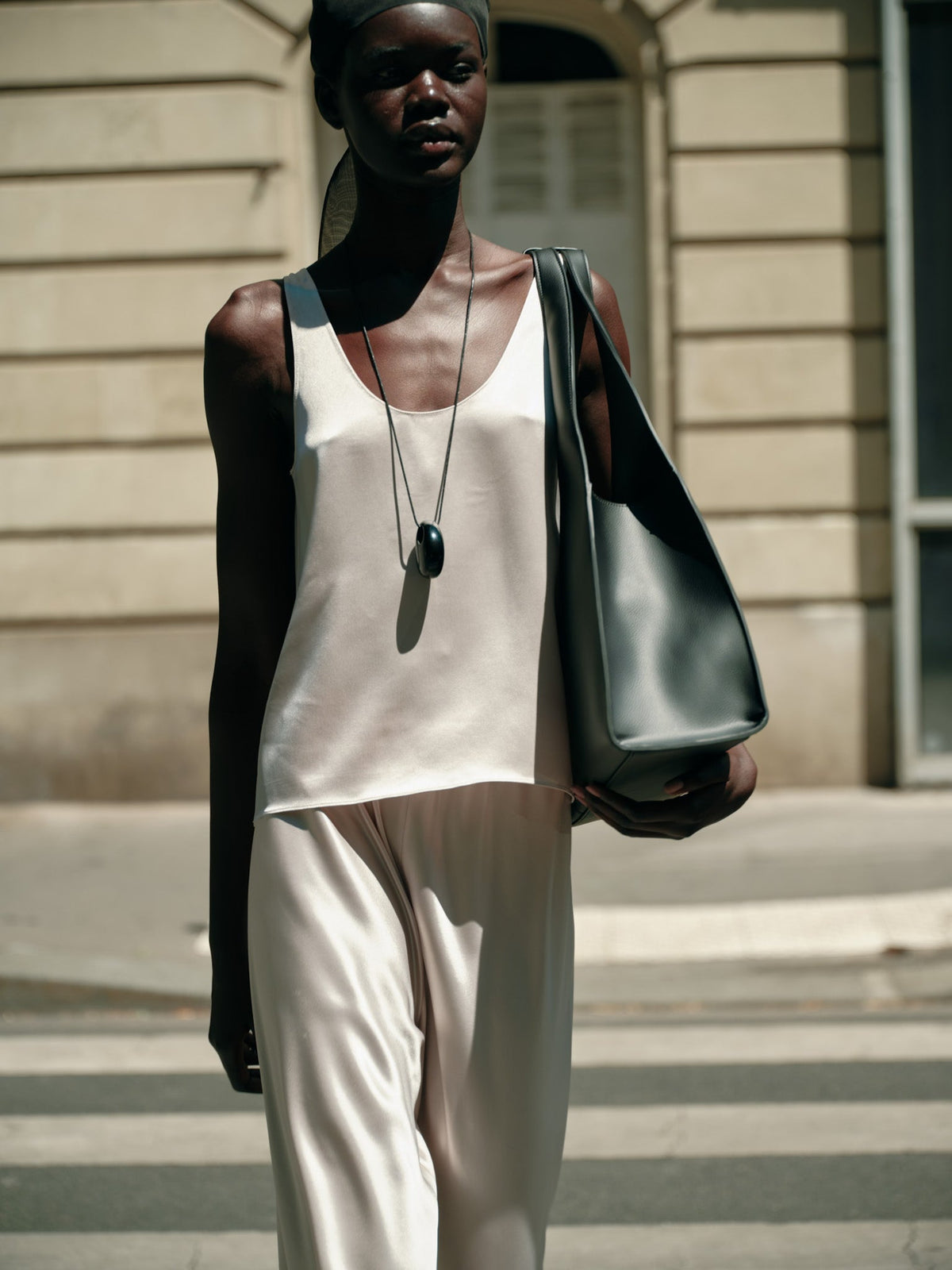 Iris Bag Black
