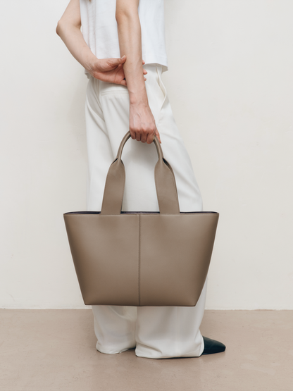Ivonne Tote Taupe