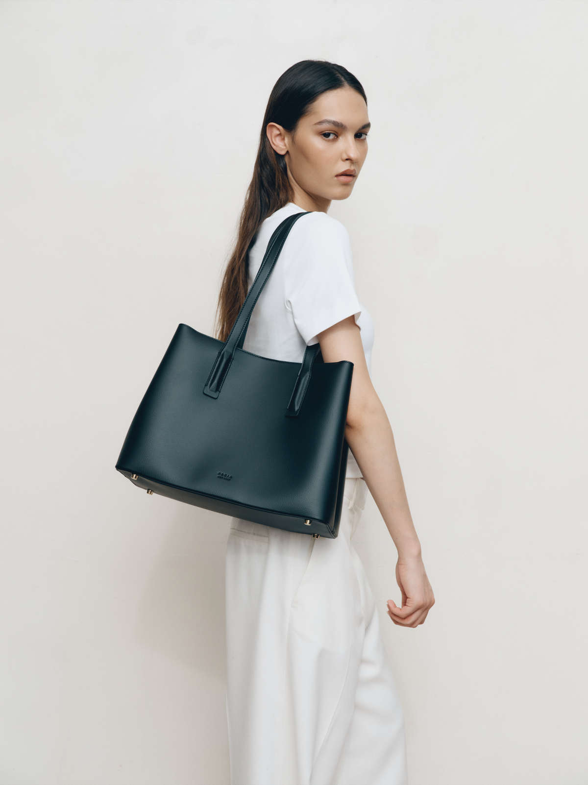 Zoe Tote Black