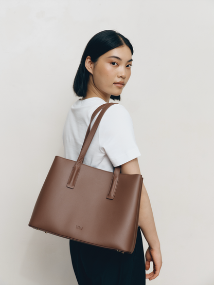 Zoe Tote Pecan