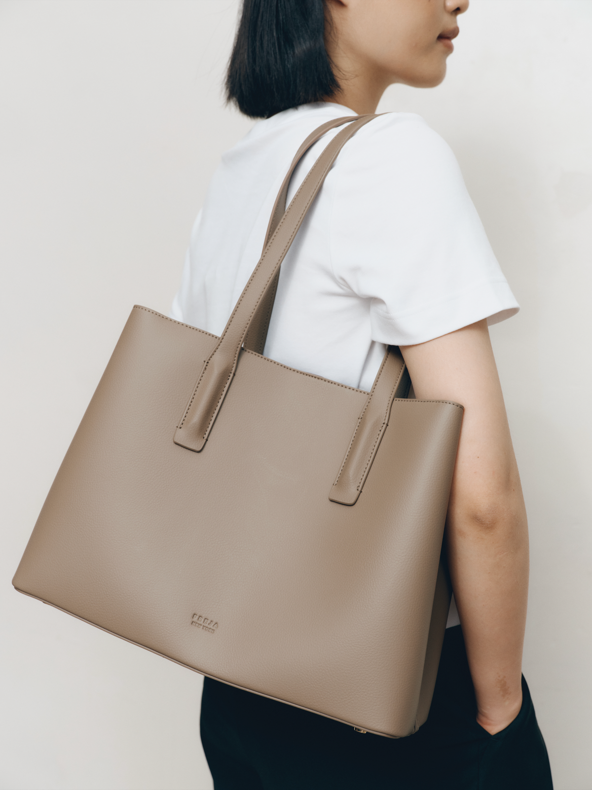 Zoe Tote Taupe