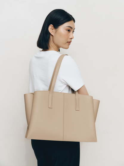 Vittoria Tote Latte