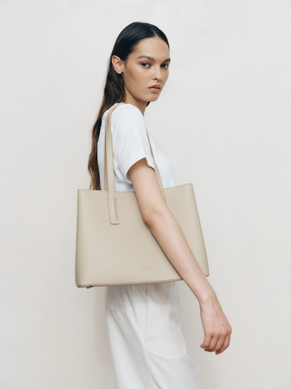 Zoe Tote Latte
