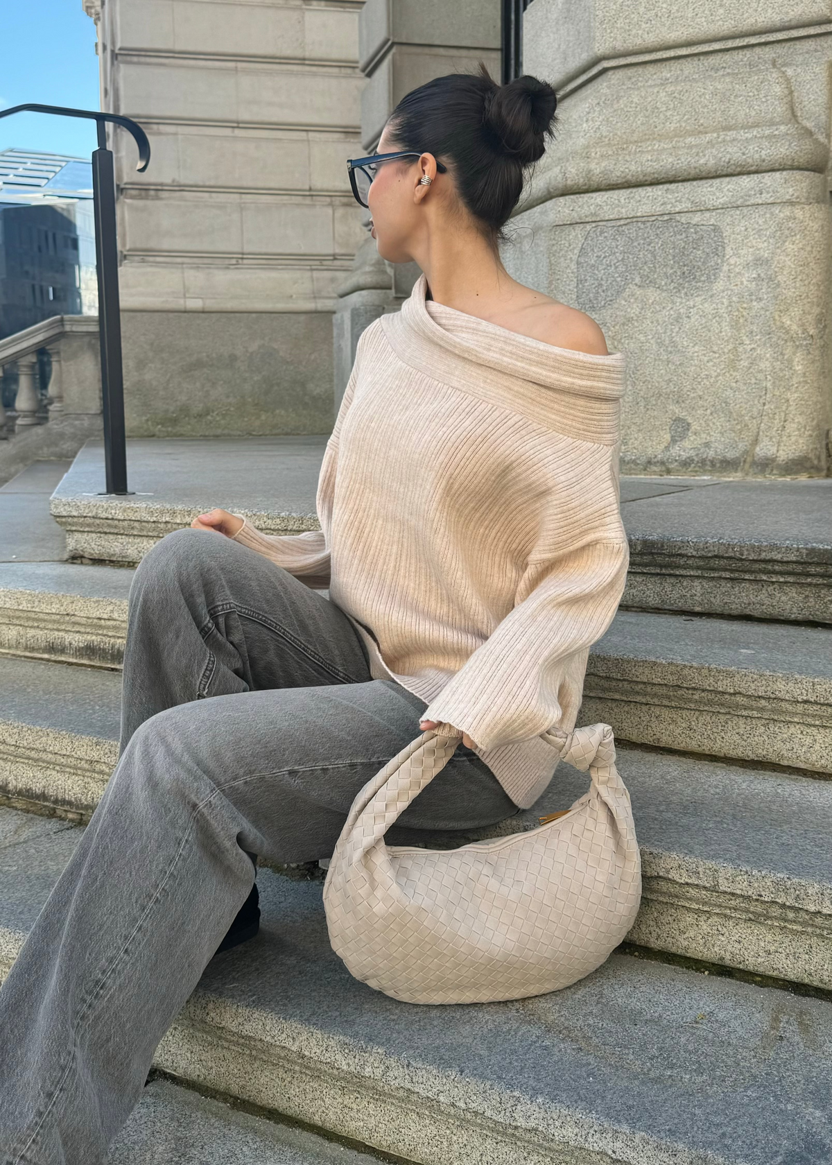 Sara Suede Bag - Light Beige