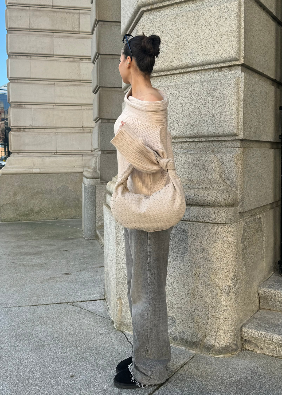 Sara Suede Bag - Light Beige