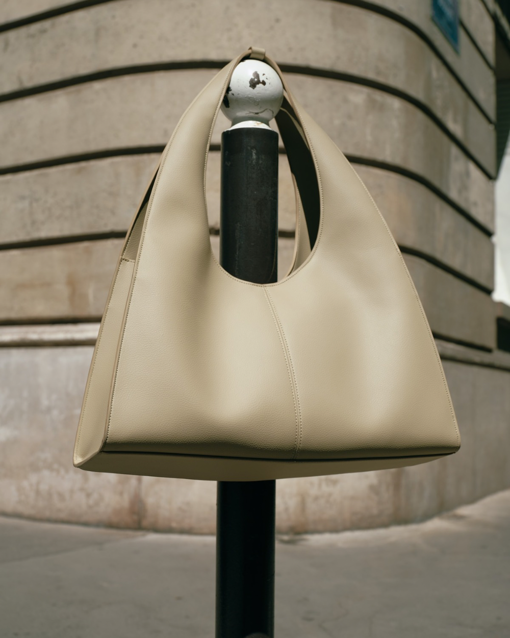 Iris Bag Sand