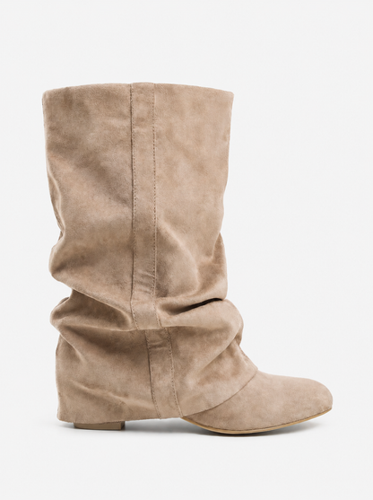 Lisboa Slouchy Suede Boots - Beige
